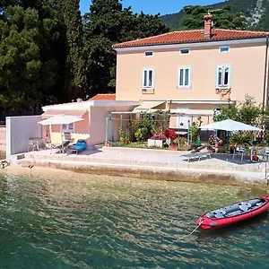  Apartment Nives Kroatien